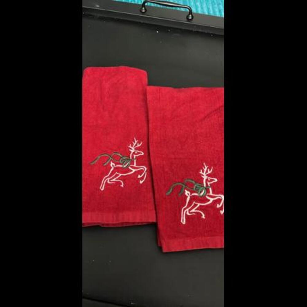Set of 2 Red Cotton Hand or Dish Towels Christmas Reindeer